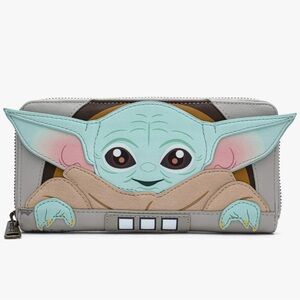 *sold* Lounge fly Star Wars, baby Grogu wallet
